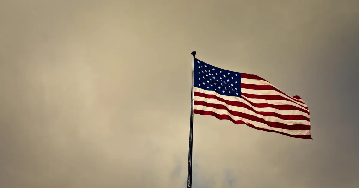 Колективний позов: 18 штатів оскаржують адміністрацію Трампа через збори на отримання робочих віз.