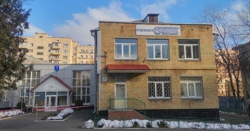 У Києві ухвалили рішення про реконструкцію будівлі для дитячого садка на суму 240 мільйонів гривень: вартість матеріалів виявилася завищеною.