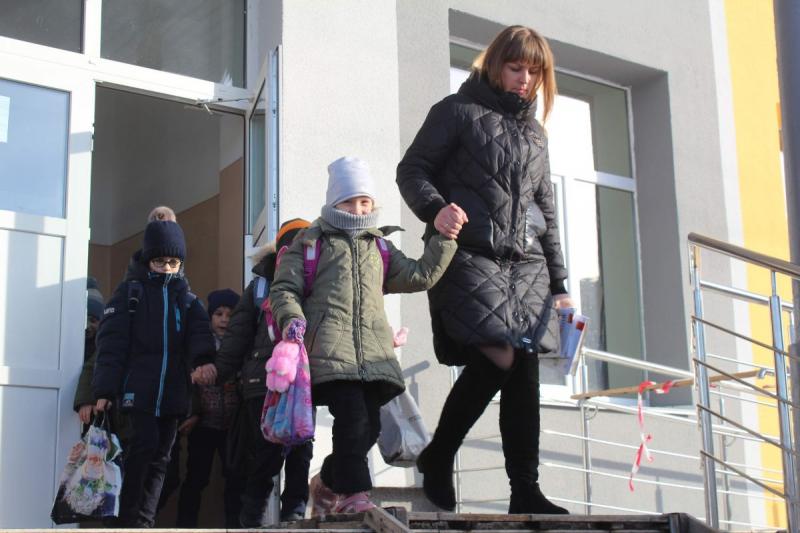 Менша кількість дітей, збільшення укриттів та мільйони на відновлення. Яка ситуація з освітою у Вінниці? - 20 хвилин.