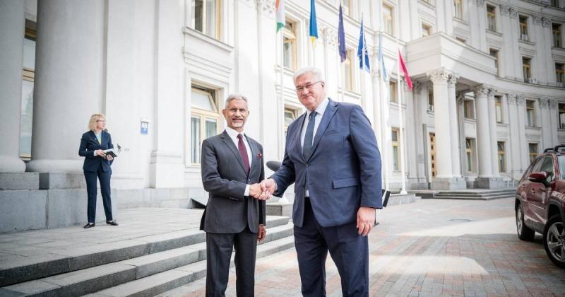 Вперше в історії відбувся окремий двосторонній візит: міністр закордонних справ Індії Джайшанкар відвідав Київ. ФОТОрепортаж