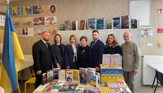 Ольга Стефанішина здійснила візит до українсько-угорської школи, розташованої в Будапешті.