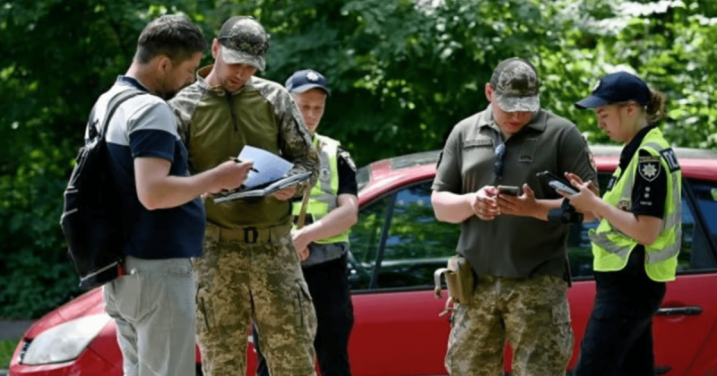 Мобілізація 2025: у ТЦК запевнили, що насправді не планують переслідувати ухильників.