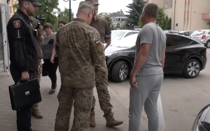 ТЦК ускладнить ситуацію: які нововведення чекають на 17-річних хлопців