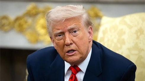 Трамп знову заявляє про можливість запровадження односторонніх тарифів у найближчі два тижні.