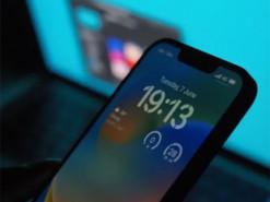 Як оптимально заряджати смартфон, щоб продовжити термін служби акумулятора?