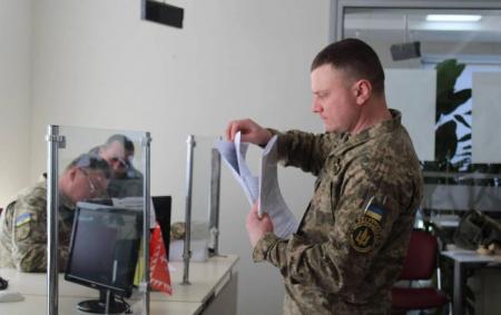 Чому ТЦК відвідують концерти та виставки: роз’яснення від ЗСУ