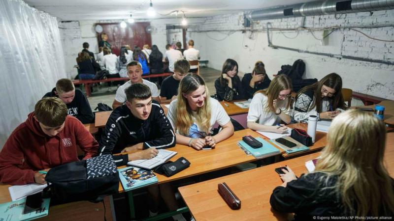 Як Україні зберегти молодь, незважаючи на виклики війни