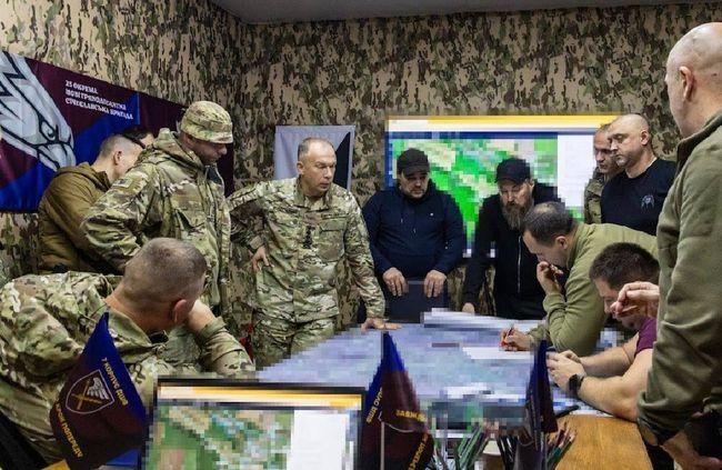 Сирський організував звичну щомісячну зустріч, присвячену підготовці військовослужбовців Збройних Сил України - Новини Весь Харків.