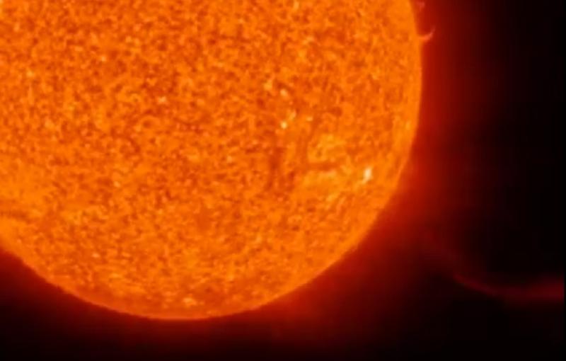 Вчені стверджують, що Земля стане непридатною для життя ще до того, як Сонце вийде зі свого циклу.