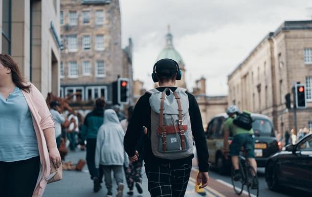 В Європейському Союзі українців чекає обов'язковий тест: хто змушений буде повернутися на батьківщину.