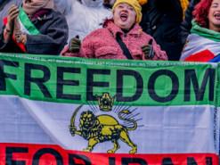 Внаслідок протестів в Ірані загинуло не менше 62 осіб, а уряд вирішив відключити інтернет.