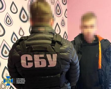 Студент, який працював за завданням Російської Федерації, здійснював спостереження за аеродромами військових сил.