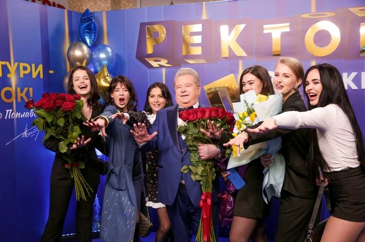 Поплавський залишив свою посаду ректора Київського університету культури.