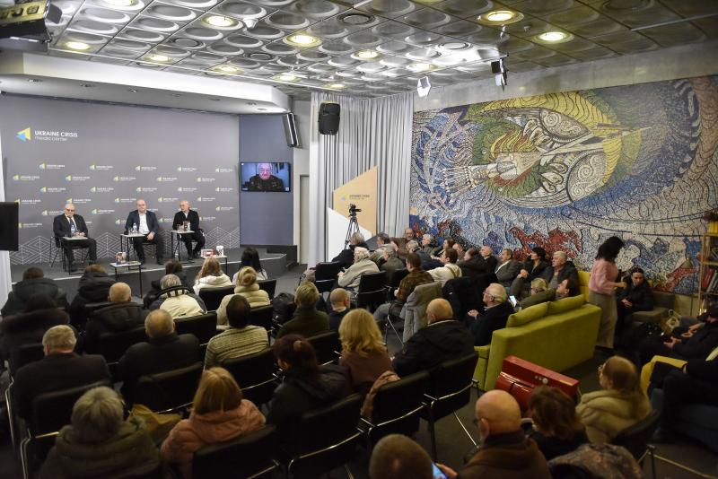 Сучасний пророк: нова книга Миколи Жулинського, присвячена Юрію Щербаку | UACRISIS.ORG