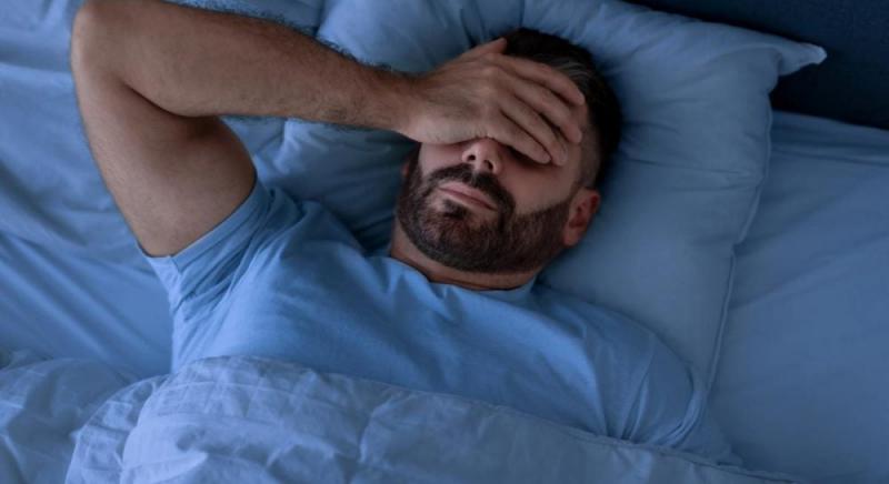 Дослідники з’ясували, чому певні мозкові активності не припиняються під час сну.