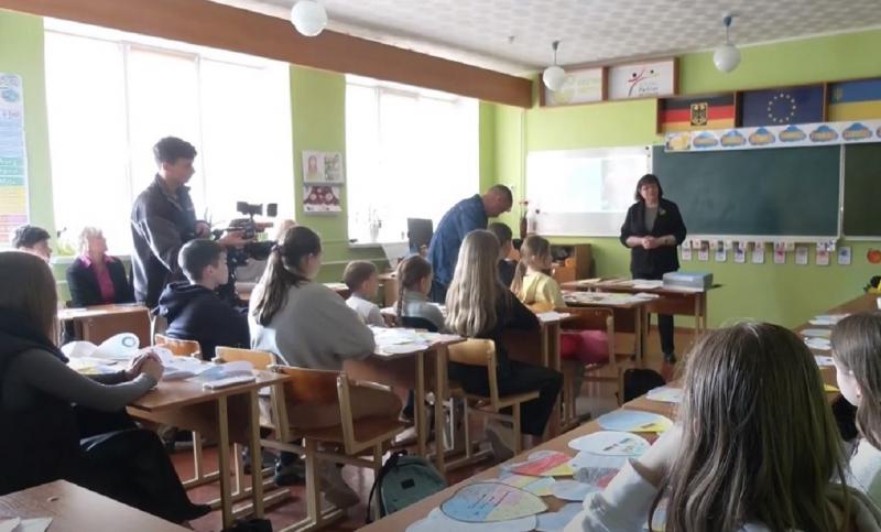 Заборона на вивчення російської мови в навчальних закладах? У Міністерстві освіти і науки висловили занепокоєння щодо можливого 