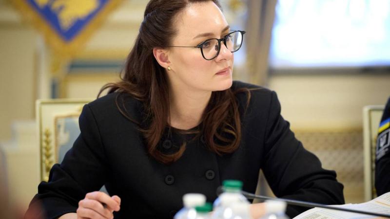 Уряд виділить більше 3 мільярдів гривень для підтримки наукової діяльності, 246 наукових установ і навчальних закладів отримають основне фінансування, повідомила Свириденко.