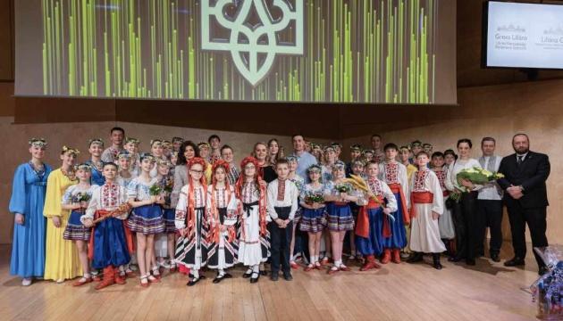 Українська спільнота в Угорщині виявила шану Тарасові Шевченку.