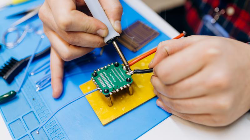 KSE оголошує про старт двох нових бакалаврських програм у сфері інженерії, одна з яких буде реалізована у партнерстві з Fire Point.