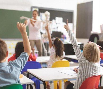 Чи будуть накладати штрафи за пропуски уроків: роз’яснення від поліції.