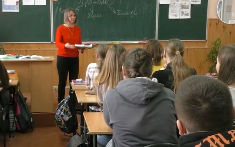 12-річна дівчина вплине не лише на учнів: хто повинен бути готовим?
