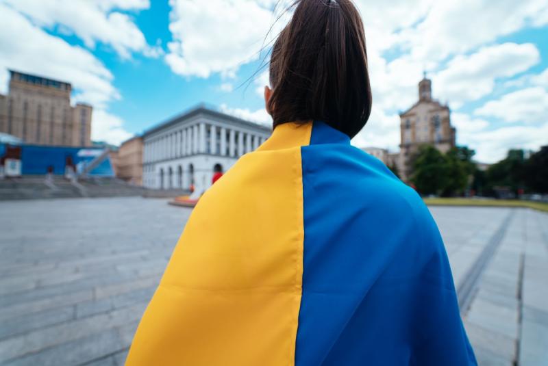 Вибратися з під окупації — це лише половина завдання: чому молоді люди з тимчасово окупованих територій потрапляють у нові пастки вже в Україні.