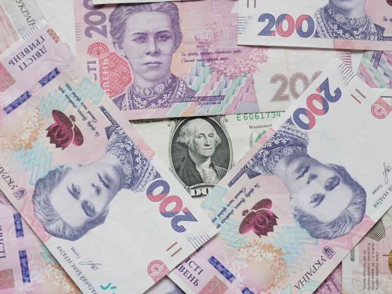 Стипендії в Україні зростуть вдвічі: хто зможе отримати 20 тисяч гривень та які вимоги потрібно виконати.