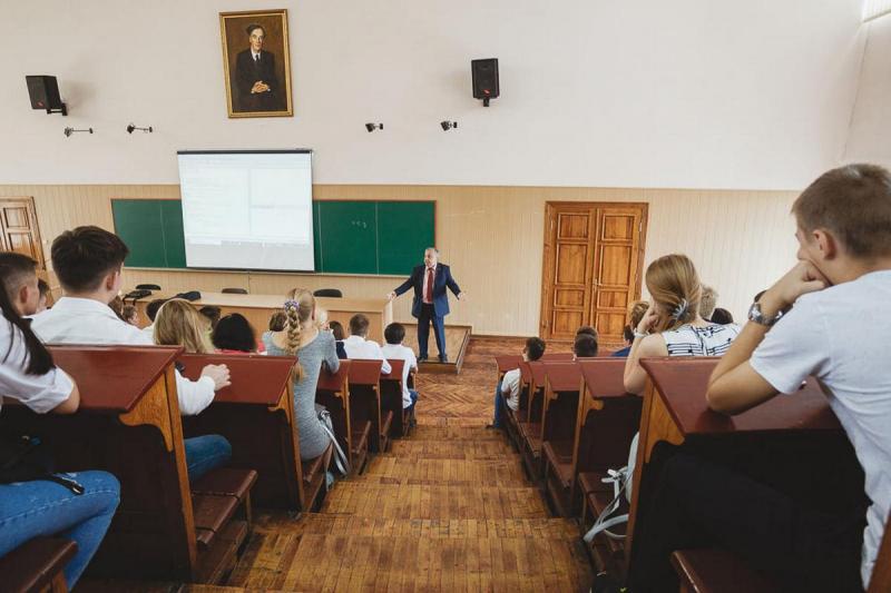 Міністерство освіти і науки України рекомендує вищим навчальним закладам адаптувати розклад навчального процесу.