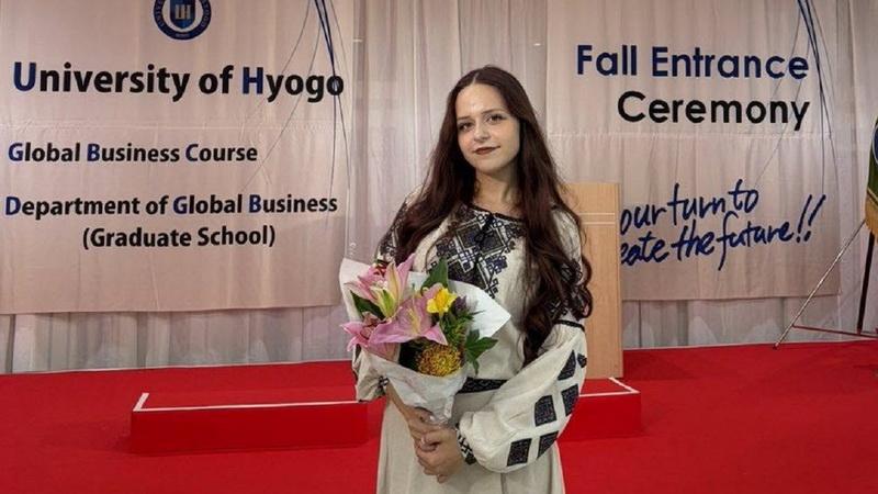 Студентка з Івано-Франківська стала першою, хто поступив до університету в Японії.
