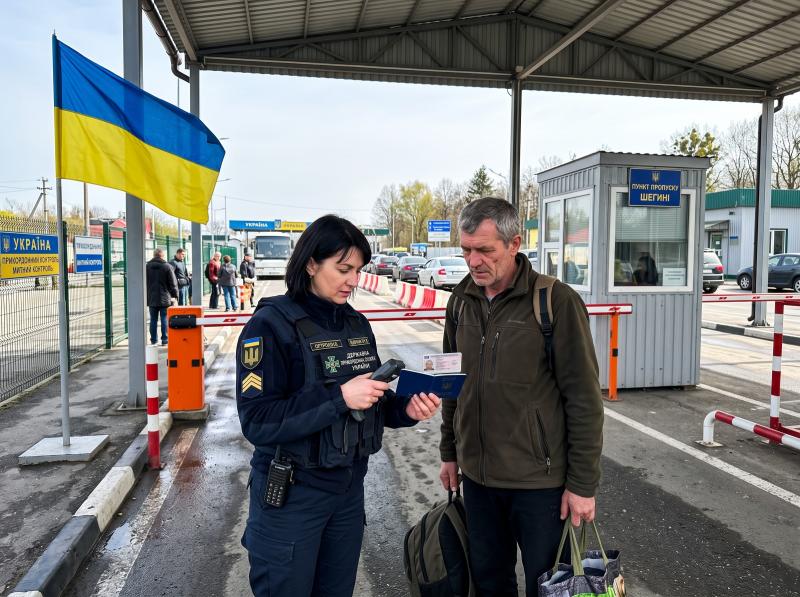 Критичний момент: відтермінування більше не забезпечує студентам доступ до кордону.